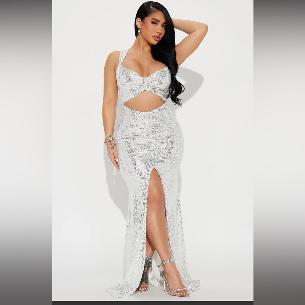 Brand new never worn fashionn nova disco glam gown